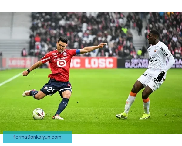 诺伊尔关键扑救助球队稳住防线，近期表现稳健